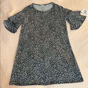 Chic Gray and White Patterned Dress